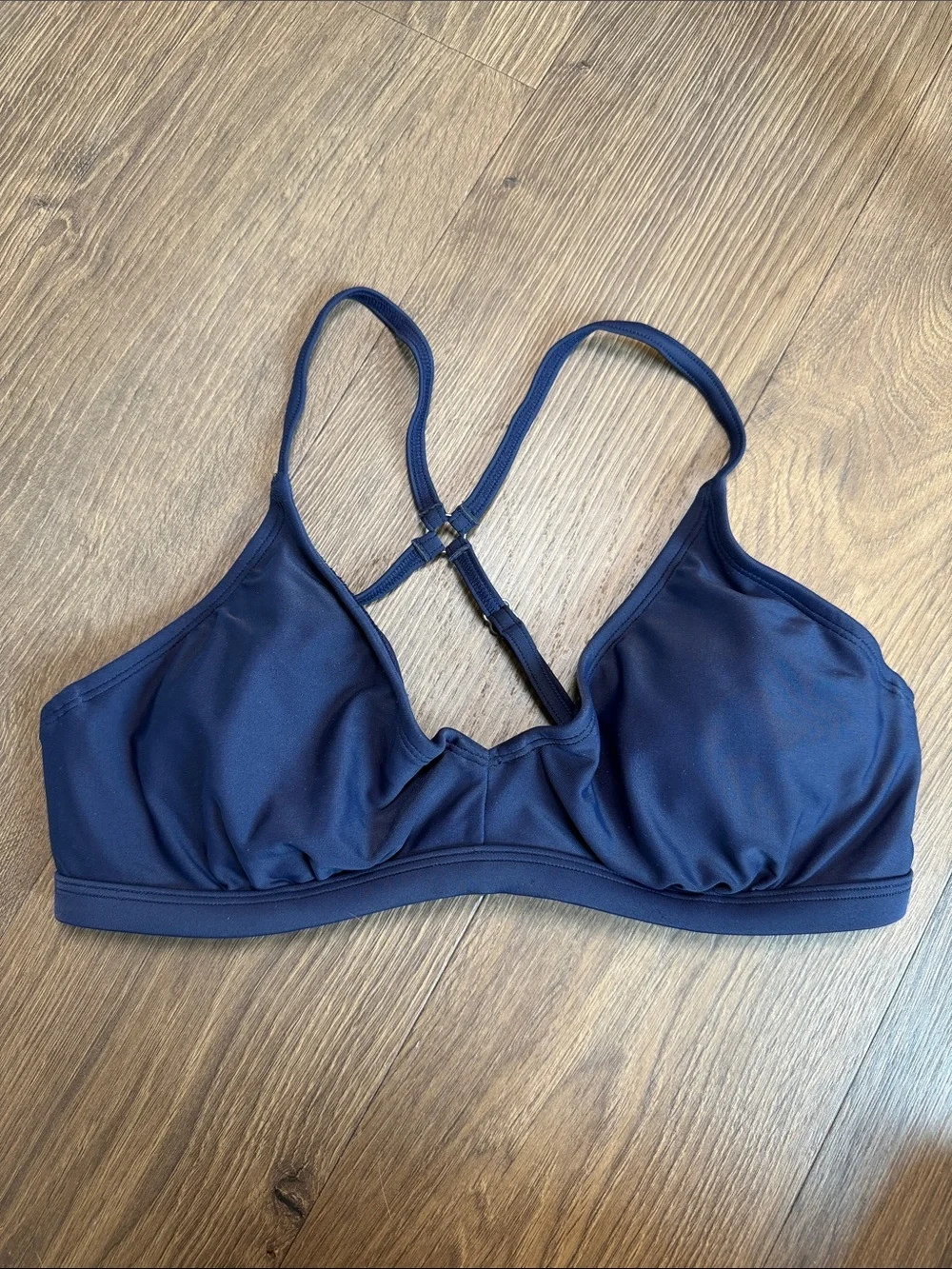 Athleta 34 B/C Underwire Bikini Top Size S/M Navy Blue Crisscross Back